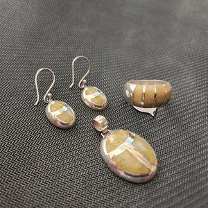 950 Peruvian Sterling Silver Earrings, Pendant & Ring